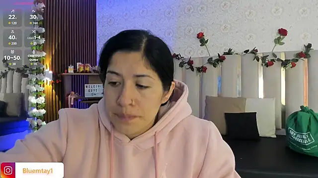 BLUE TAY1 online show from March 6, 11:50 am