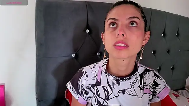 Snapshot of nina_sky chatting on November 14, 9:02 pm nina sky online show from November 14, 9:02 pm