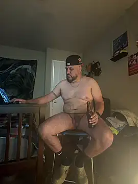 Snapshot of tangaman2280 chatting on June 3, 2:14 am tangaman2280 online show from June 3, 2:14 am