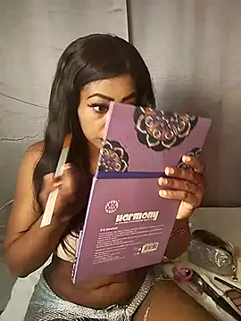 PerlaZultana online show from April 13, 3:17 pm