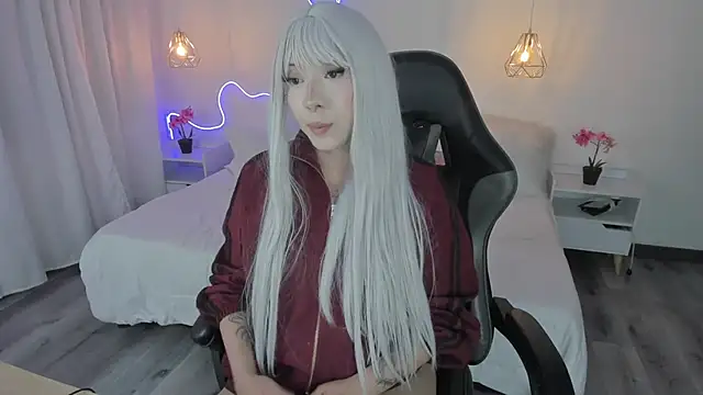 Snapshot of Noahcryptic chatting on November 28, 4:59 am Noahcryptic online show from November 28, 4:59 am