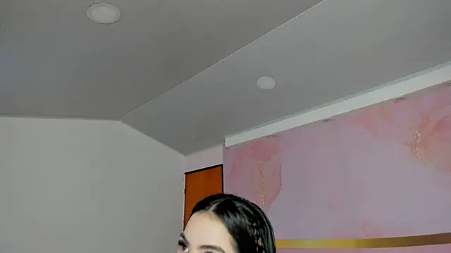 milk candy18 online show from September 18, 12:18 pm