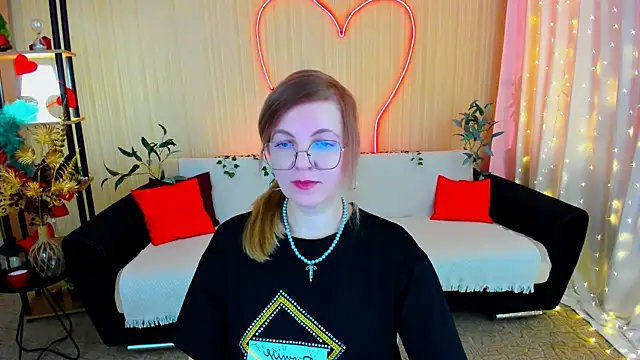 YourUniverser online show from April 26, 9:29 am