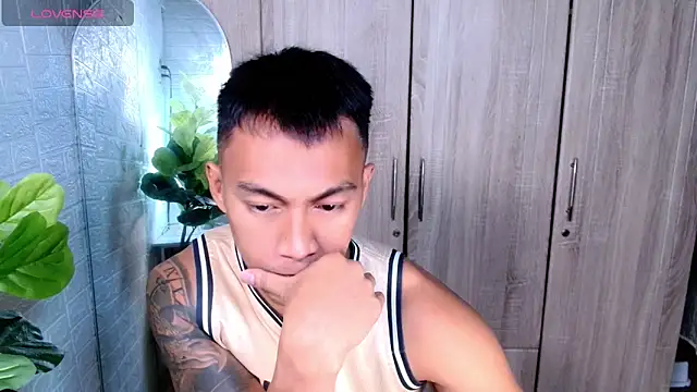 PinooyMilker online show from April 16, 5:14 pm