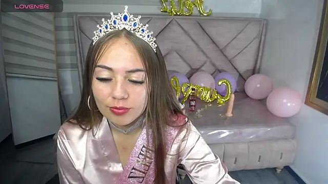 Luna Star v online show from September 16, 3:40 am