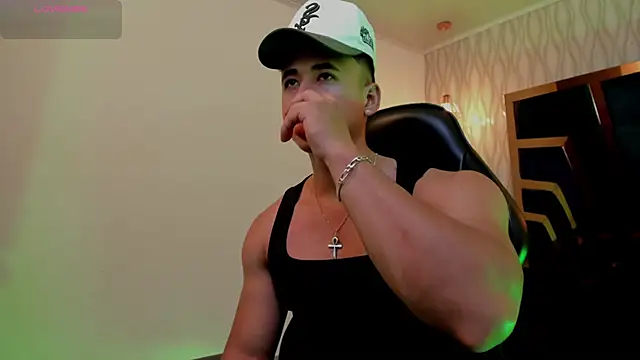 Draven Marceaux online show from October 4, 1:14 am