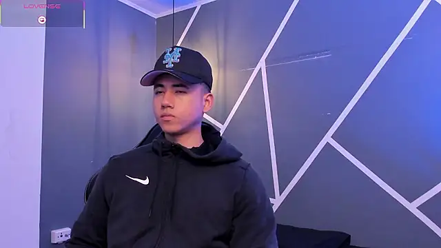 Draven Marceaux online show from February 14, 11:40 am