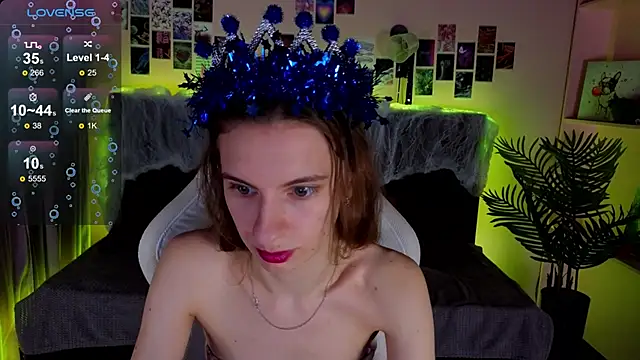 Snapshot of kaleriyaa_ chatting on October 31, 1:28 am kaleriyaa online show from October 31, 1:28 am