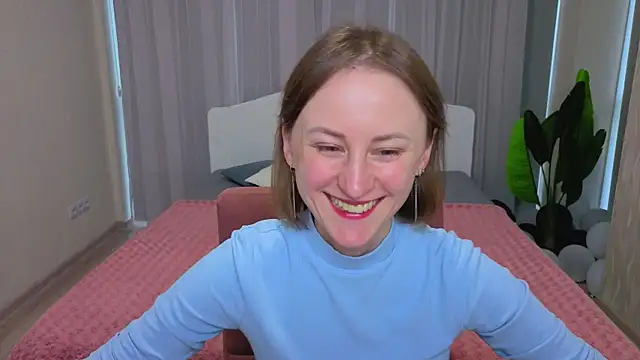 LuluChiiii online show from November 16, 12:22 pm