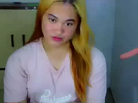 Annierose ts online show from February 16, 9:00 pm