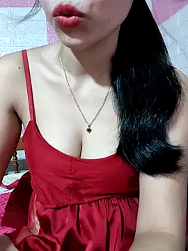 Snapshot of Ingrid428 chatting on May 25, 3:18 pm Ingrid428 online show from May 25, 3:18 pm