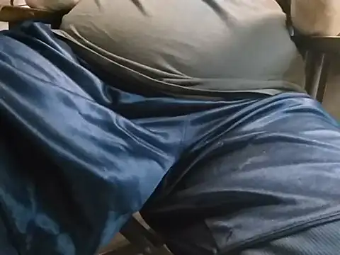 BabyBearMilk online show from March 17, 5:16 pm