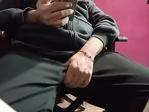 BabyBearMilk online show from April 10, 1:22 am