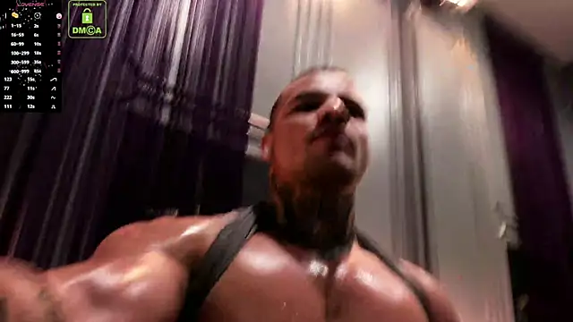 Snapshot of OliverSport chatting on January 5, 5:09 am OliverSport online show from January 5, 5:09 am