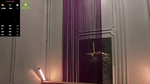 Snapshot of OliverSport chatting on October 21, 10:49 am OliverSport online show from October 21, 10:49 am