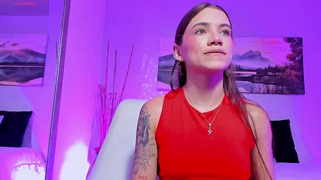 aitana baker  online show from October 3, 7:33 pm