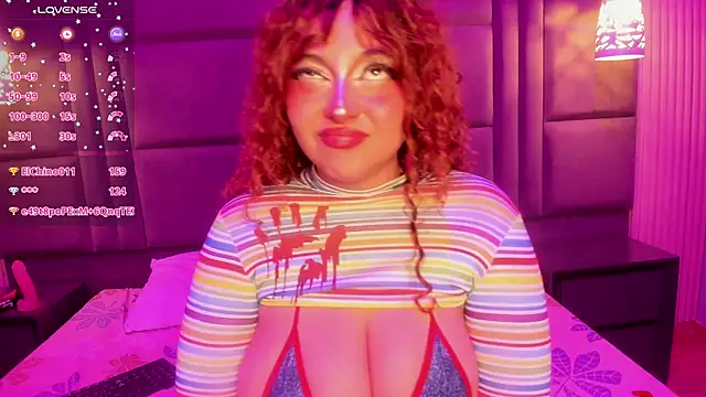 Snapshot of SamanthaaReed chatting on October 3, 5:59 am SamanthaaReed online show from October 3, 5:59 am