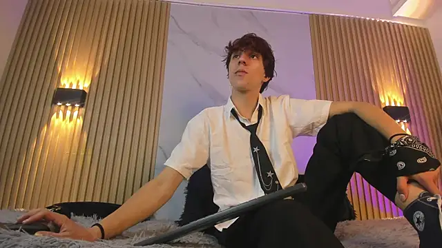 Snapshot of IM_DAREN chatting on September 20, 12:28 pm IM DAREN online show from September 20, 12:28 pm