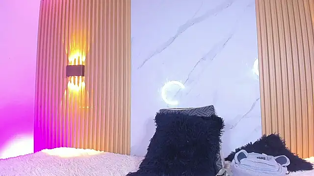 Snapshot of IM_DAREN chatting on October 19, 11:55 am IM DAREN online show from October 19, 11:55 am