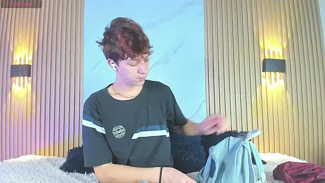 Snapshot of IM_DAREN chatting on October 24, 11:50 am IM DAREN online show from October 24, 11:50 am