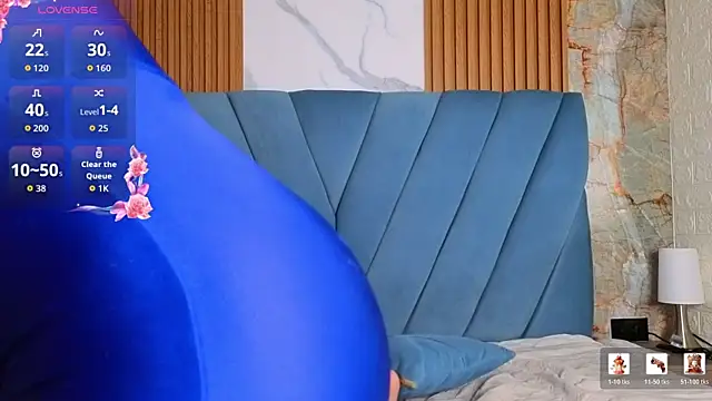 nathalia koch  online show from December 21, 8:38 pm