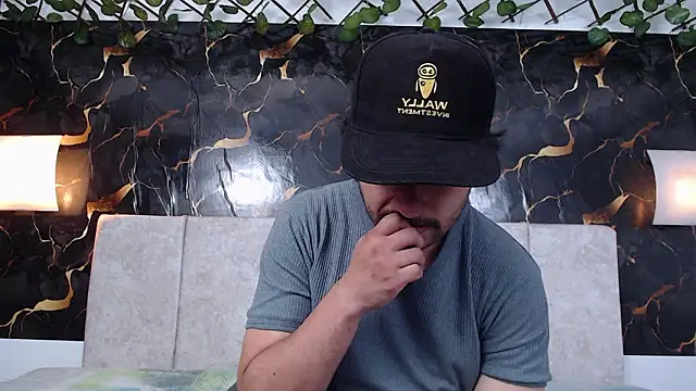 Snapshot of Provincute chatting on February 26, 3:05 am Provincute online show from February 26, 3:05 am