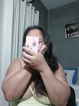 jengrey online show from February 2, 2:05 pm