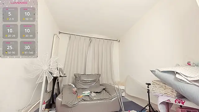 fox-yiyi online show from November 14, 8:02 am