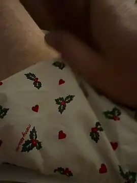 Bigtitsloveshow online show from March 15, 6:08 am