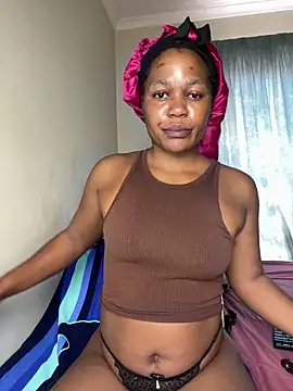 Kikie23 online show from April 2, 11:30 am