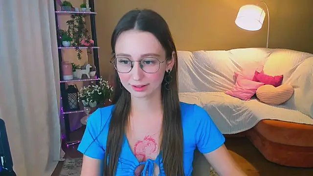 YourLovellyStory online show from September 12, 6:30 pm