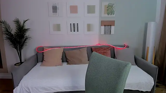 SensitiveSooul online show from April 21, 4:23 pm