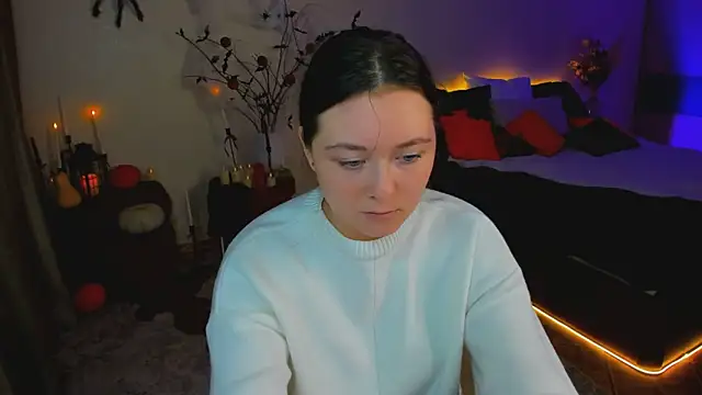 AlluringLookk online show from October 28, 10:08 am