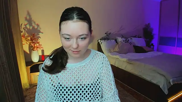 AlluringLookk online show from November 12, 4:51 pm