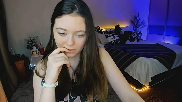 AlluringLookk online show from December 16, 1:16 pm