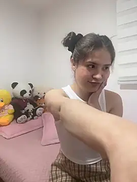 Snapshot of Emilyybennet_ chatting on September 11, 11:49 pm Emilyybennet online show from September 11, 11:49 pm