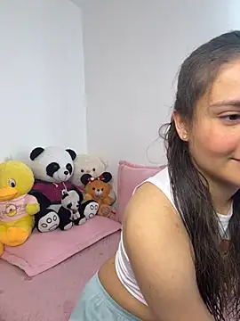 Snapshot of Emilyybennet_ chatting on September 29, 8:57 pm Emilyybennet online show from September 29, 8:57 pm