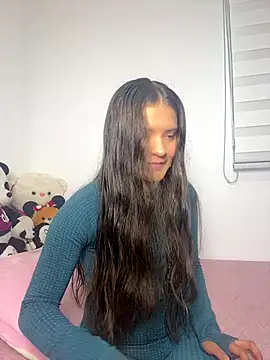 Snapshot of Emilyybennet_ chatting on September 30, 9:20 pm Emilyybennet online show from September 30, 9:20 pm