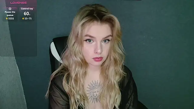 AngelicaHollywood online show from October 27, 9:30 pm