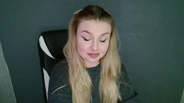 AngelicaHollywood online show from November 15, 7:43 pm