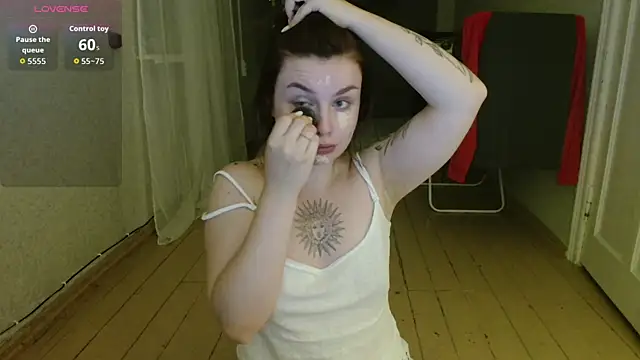 Snapshot of AngelicaHollywood chatting on July 24, 9:02 pm AngelicaHollywood online show from July 24, 9:02 pm