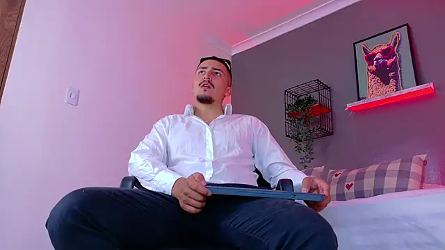 MrFox   online show from February 23, 7:44 pm