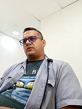 geimos36 online show from October 7, 5:43 pm