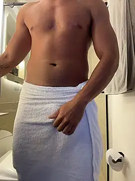 austin spears  online show from July 24, 11:36 pm