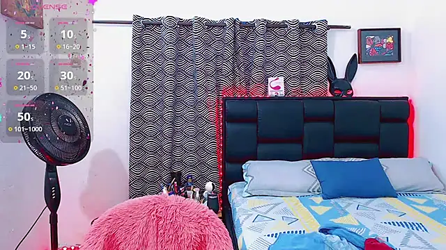 Azley sweet online show from April 24, 2:19 pm