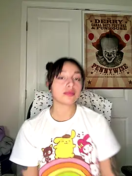 CharmingMaddie online show from December 14, 8:57 pm