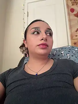 CharmingMaddie online show from March 12, 7:31 pm