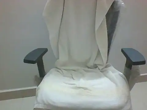 hunter120495 online show from January 16, 5:28 pm