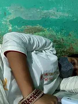 Love-pari077 online show from September 23, 3:04 pm