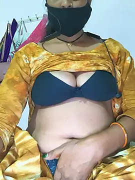 Snapshot of Love-pari077 chatting on June 25, 5:12 am Love-pari077 online show from June 25, 5:12 am